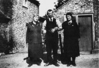 Photo taken circa 1934 - believed at Pye Bridge