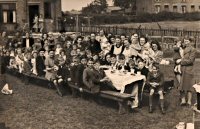 Ve Day celebrations on Sleetmoor Lane Somercotes in August 1945.