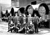 Stanton Ironworks special castings division staff with a large casting 1960.